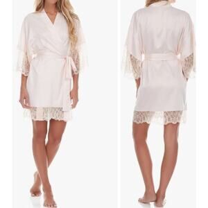 Flora Nikrooz Gabby Lace Trim Satin Chermeuse Wrap Robe Medium Pink Lingerie